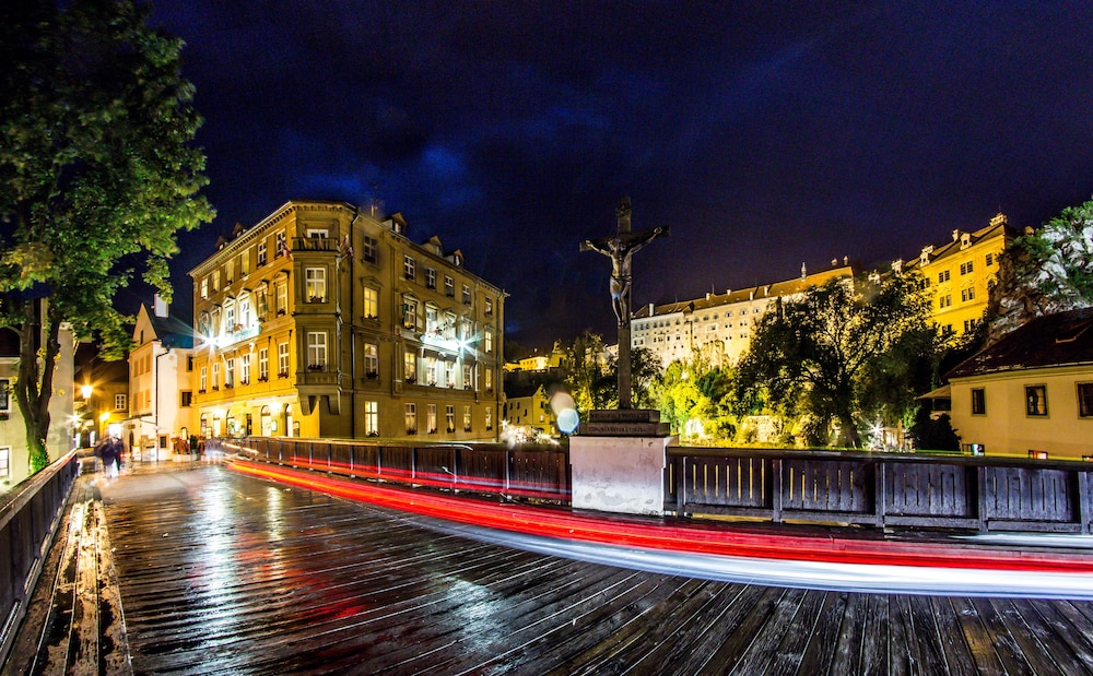 Hotel Dvorak 7/50