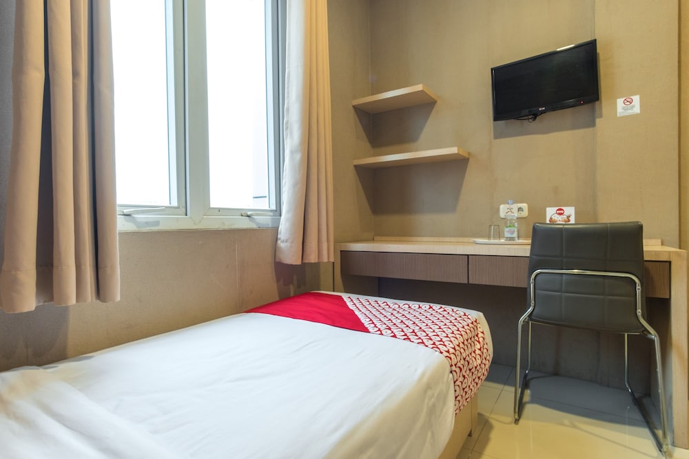 OYO 279 Deli Homestay 8/20