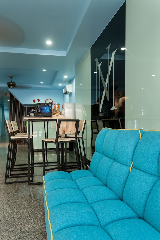 Armoni Patong Beach Hotel 53/78