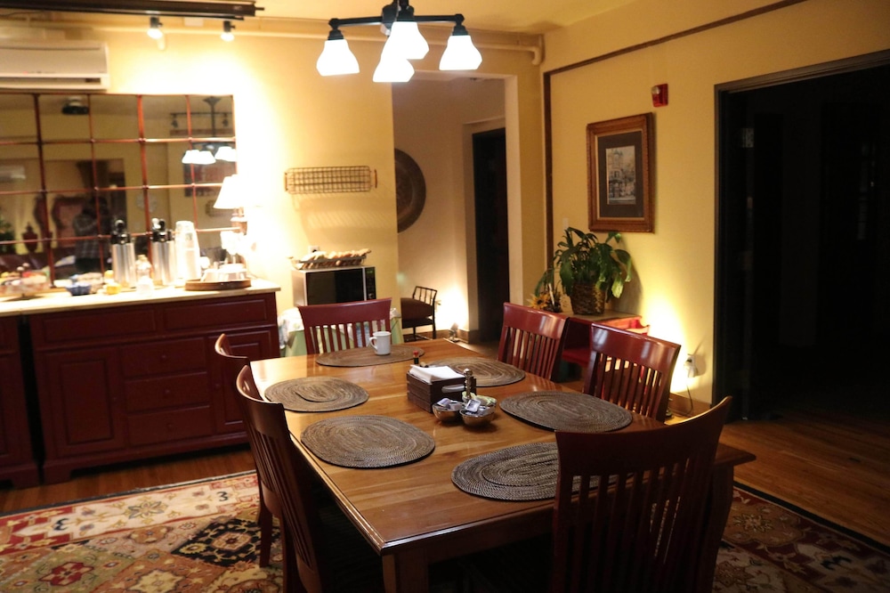 Iowa House 35/50