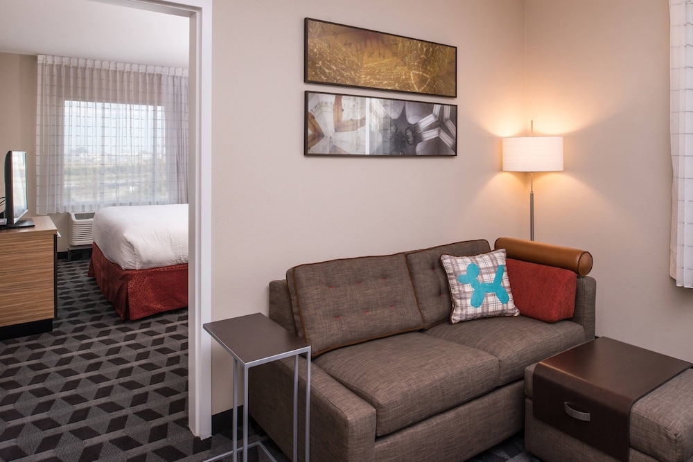 Towneplace Suites By Marriott Merced 35/54