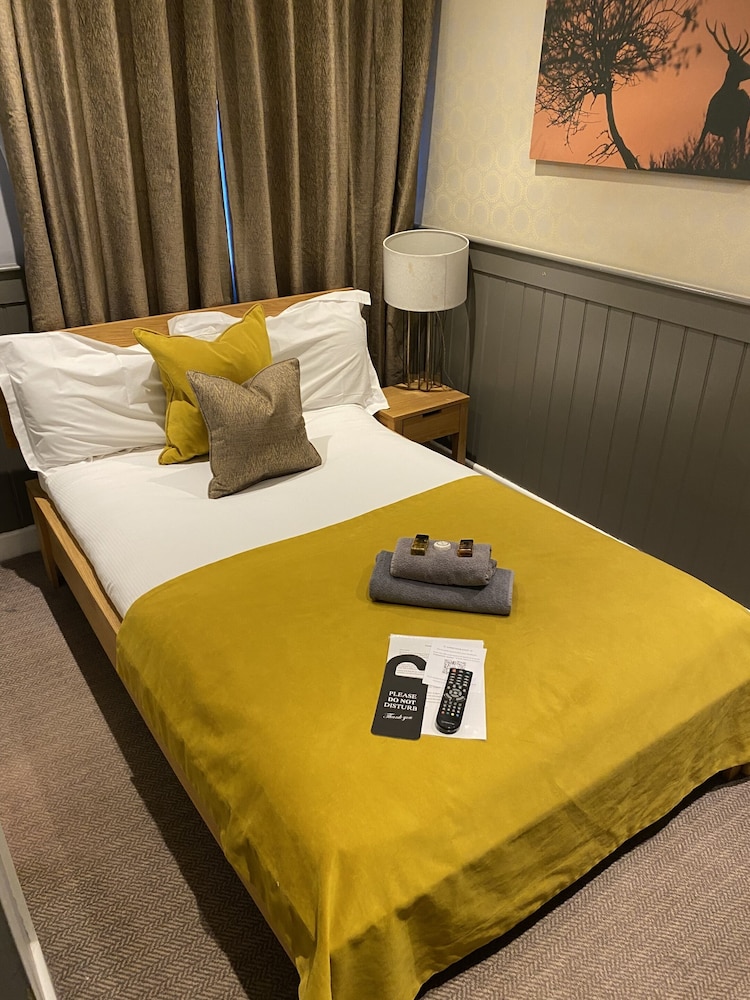 The Tower Arms Hotel 14/50