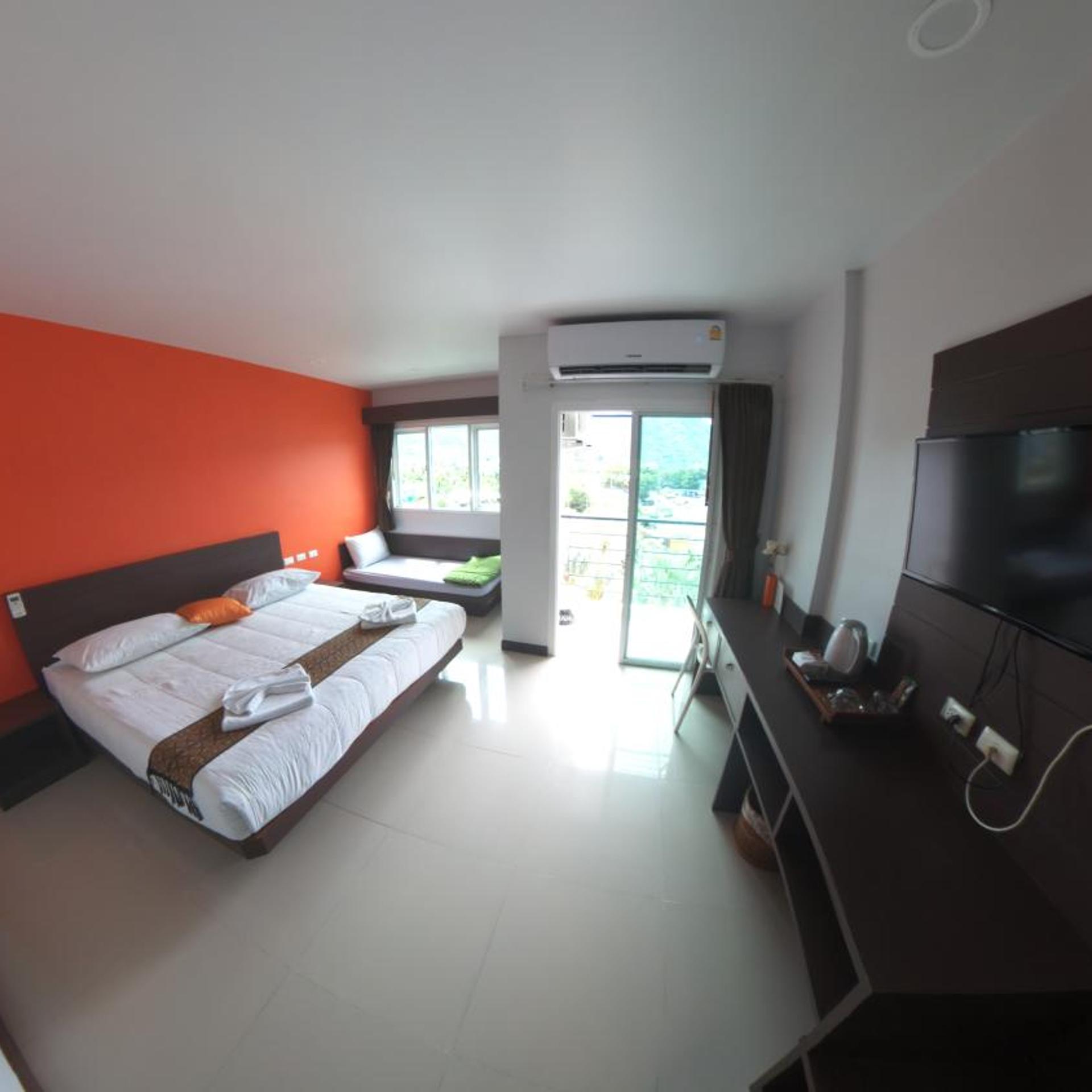Chollada Inn 13/31