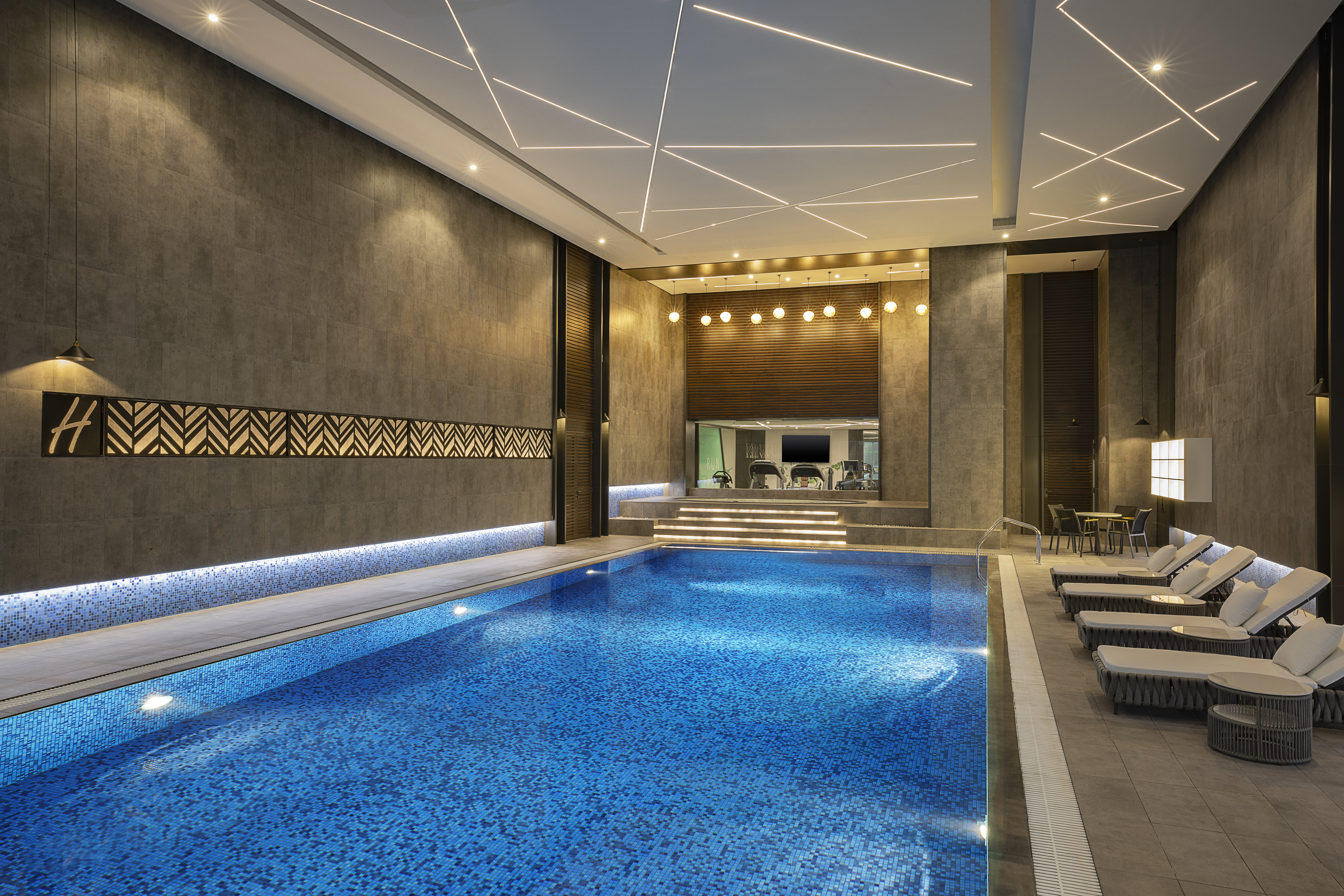 فندق وأجنحة هوليداي إن الخبر(Holiday Inn and Suites Al Khobar) 13/47