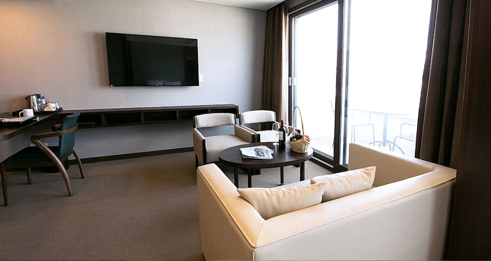 Mstay Hotel Jeju 59/64