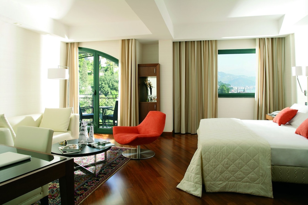 Raito Hotel 99/133