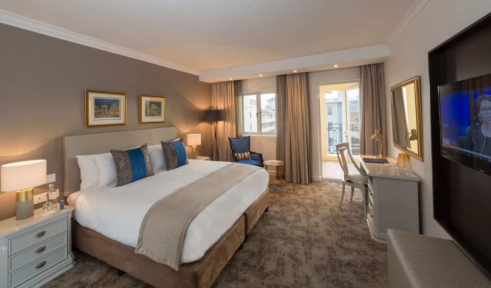 RADISSON BLU LE VENDOME-CAPE TOWN 8/33