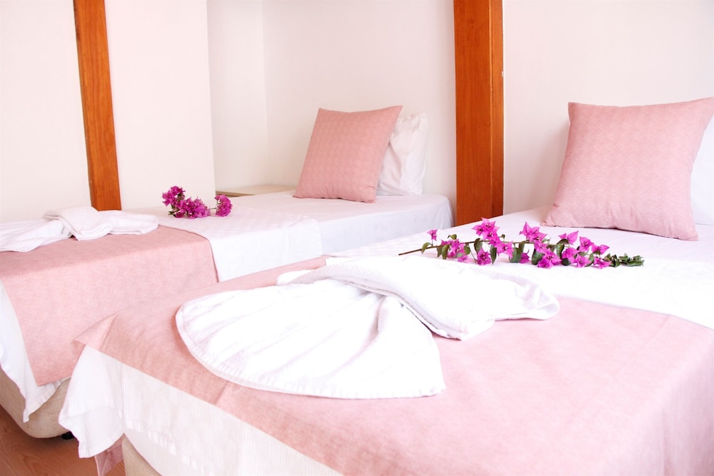 Limon Otel 12/36