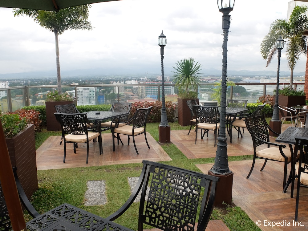 Central Park Tower Resort 49/71