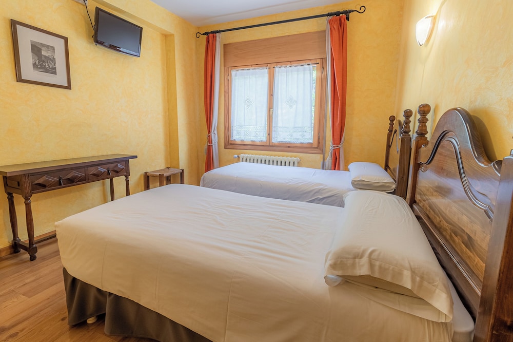 Hostal Rio Ara Bellosta 16/70