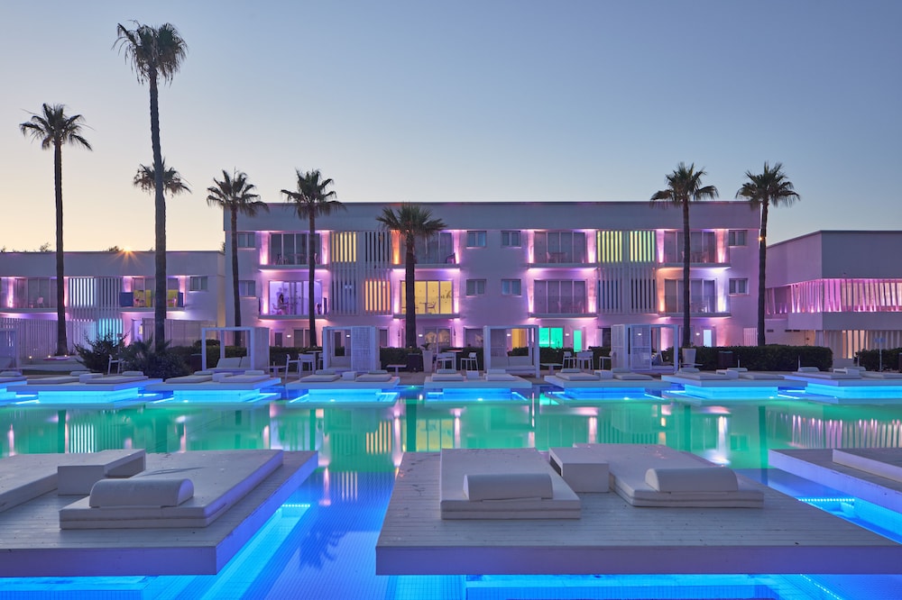 纯白精品套房酒店(So White Club Resort) 图片5