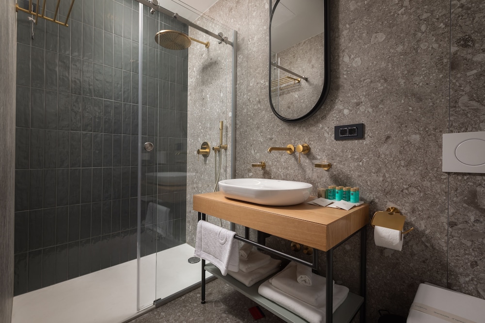 Heritage Hotel Porin 79/80