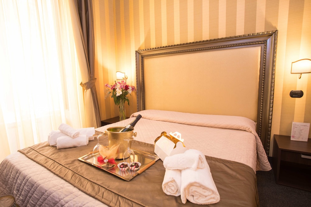 Nice Rome Holiday 9/50