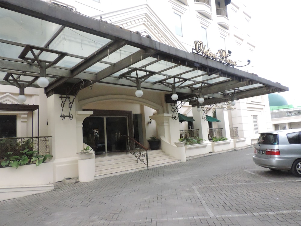 Roosseno Plaza (Ex Oktroi Plaza) 34/38