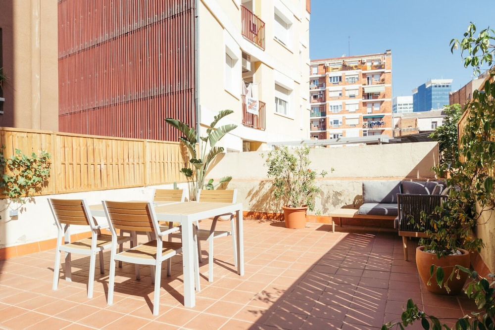 Plaza Espanya Apartments 37/50
