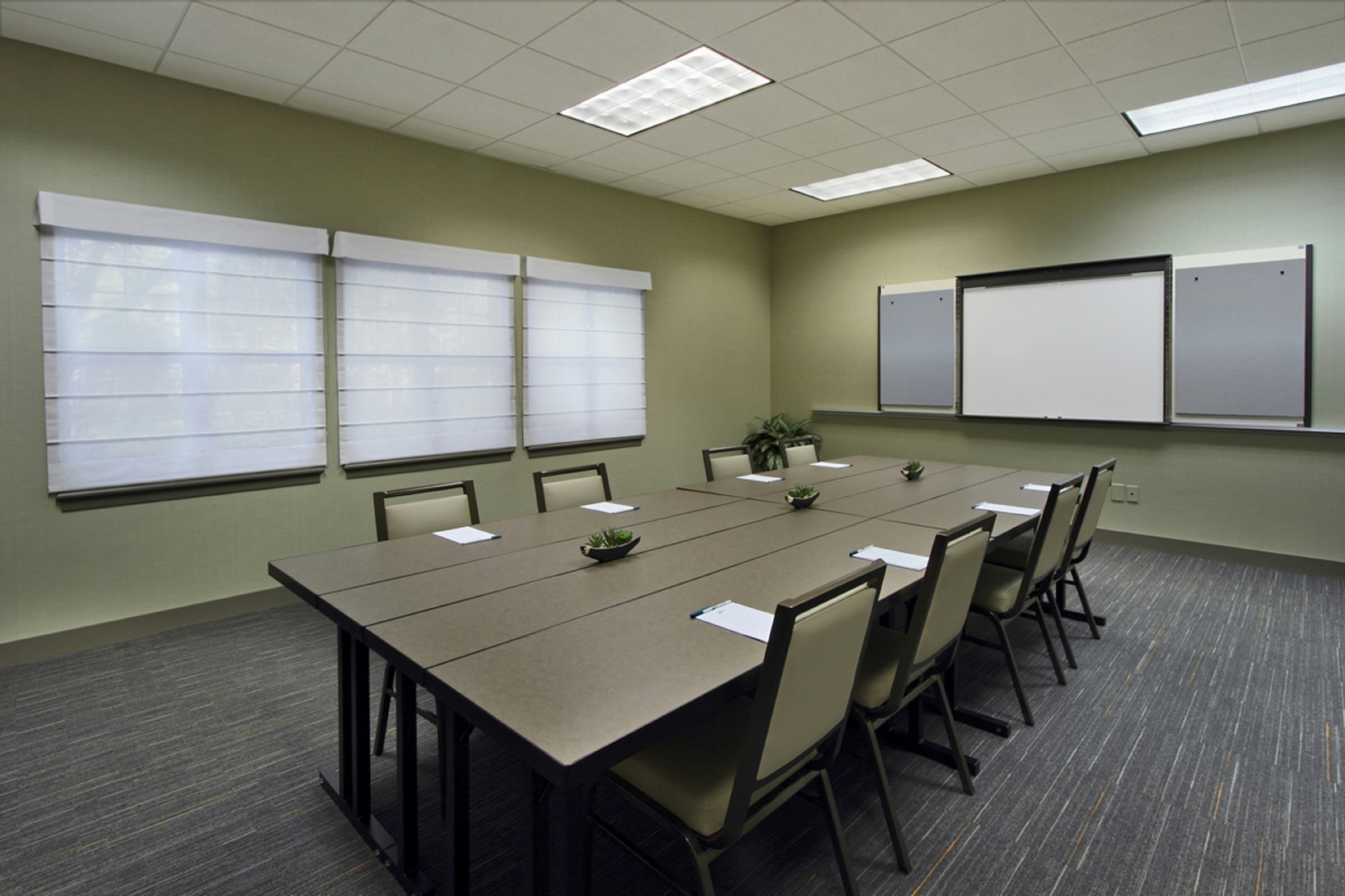 Homewood Suites By Hilton Newark-Fremont 19/25