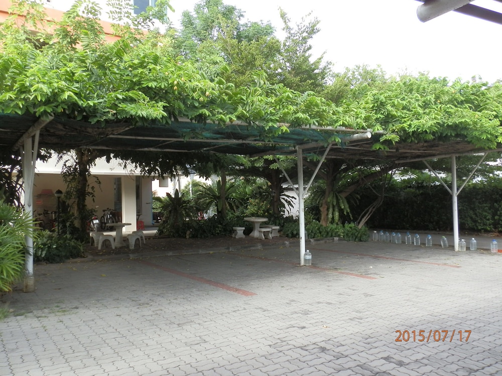 Sandy Serviced Apartment 61/62