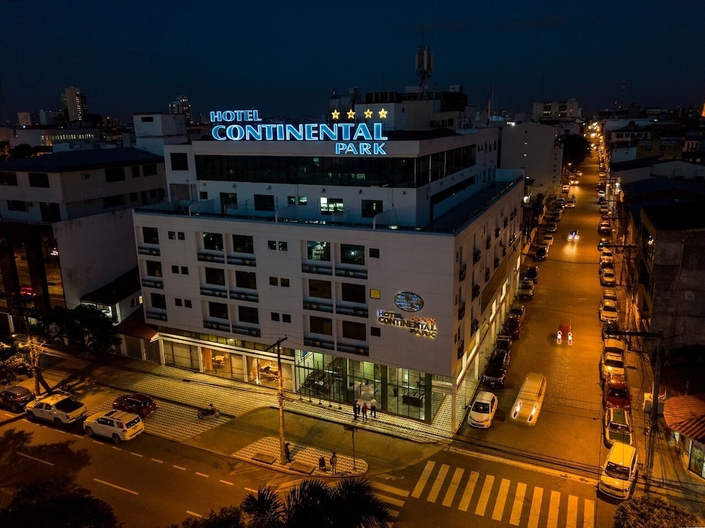 Continental Park 2/63