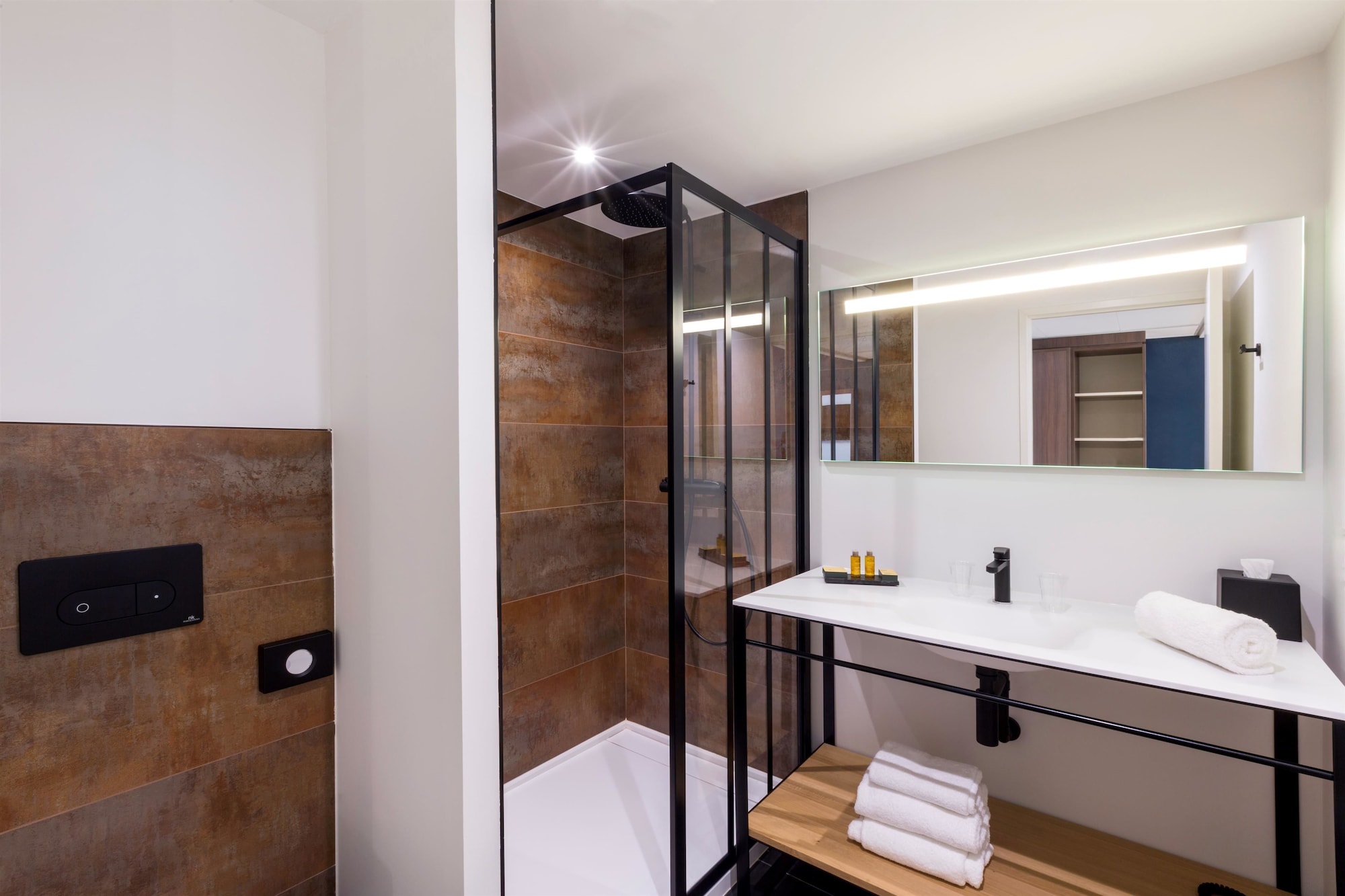 غرفة سوبيريور بسرير كينج، Best Western Premier Le Domaine de Montjoie 5/8