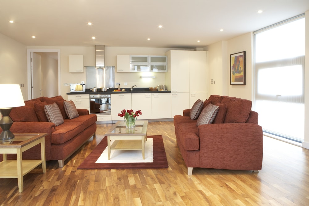 Marlin Apartments Canary Wharf 34/50