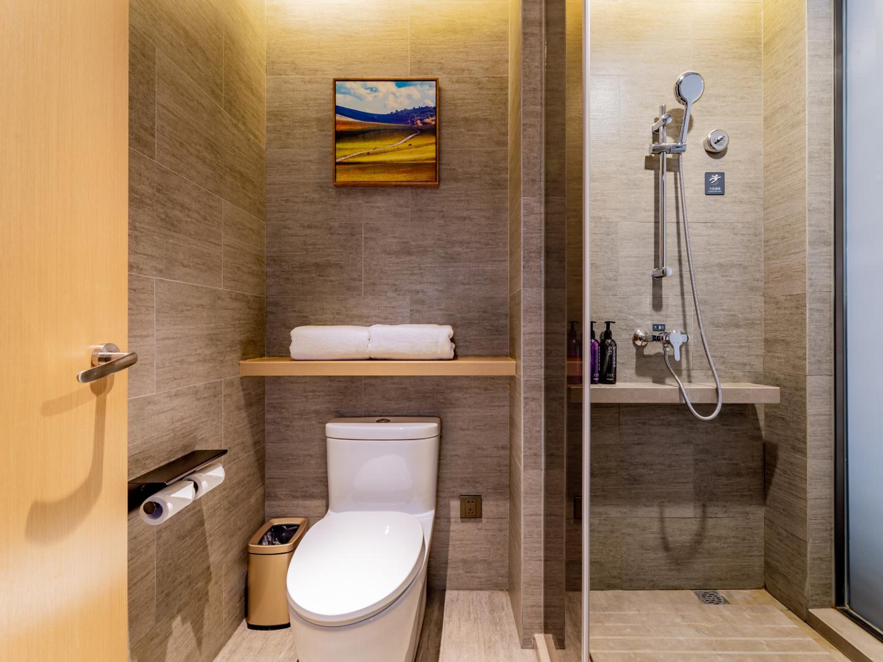 غرفة قياسية بسرير كينج، Mercure Huhhot Economic Zone 4/4