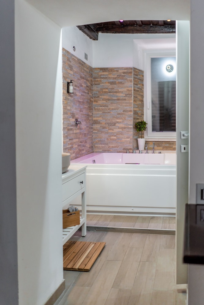 Irooms Spanish Steps Roma 6/58