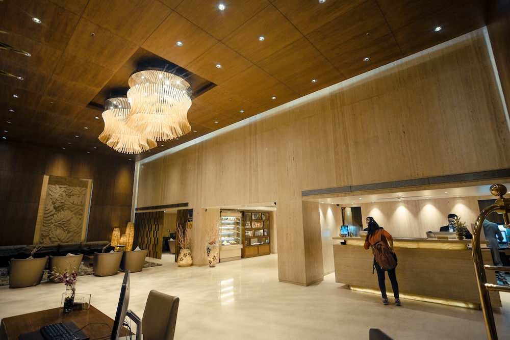 Monotel Luxury Business Hotel 8/50