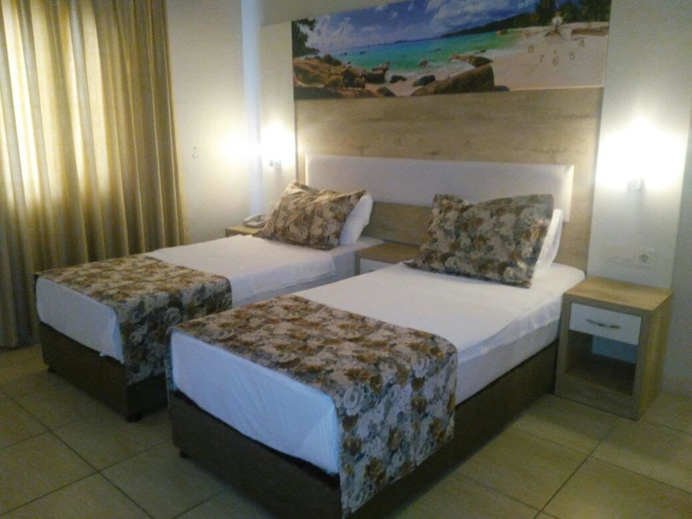 Akkan Beach Hotel 17/68