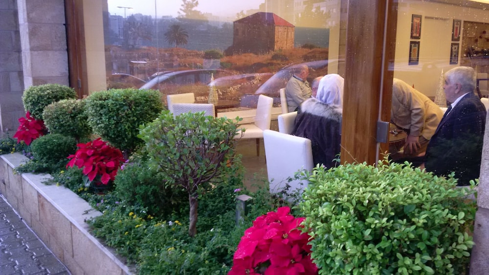 Monoberge Hotel Byblos 38/69