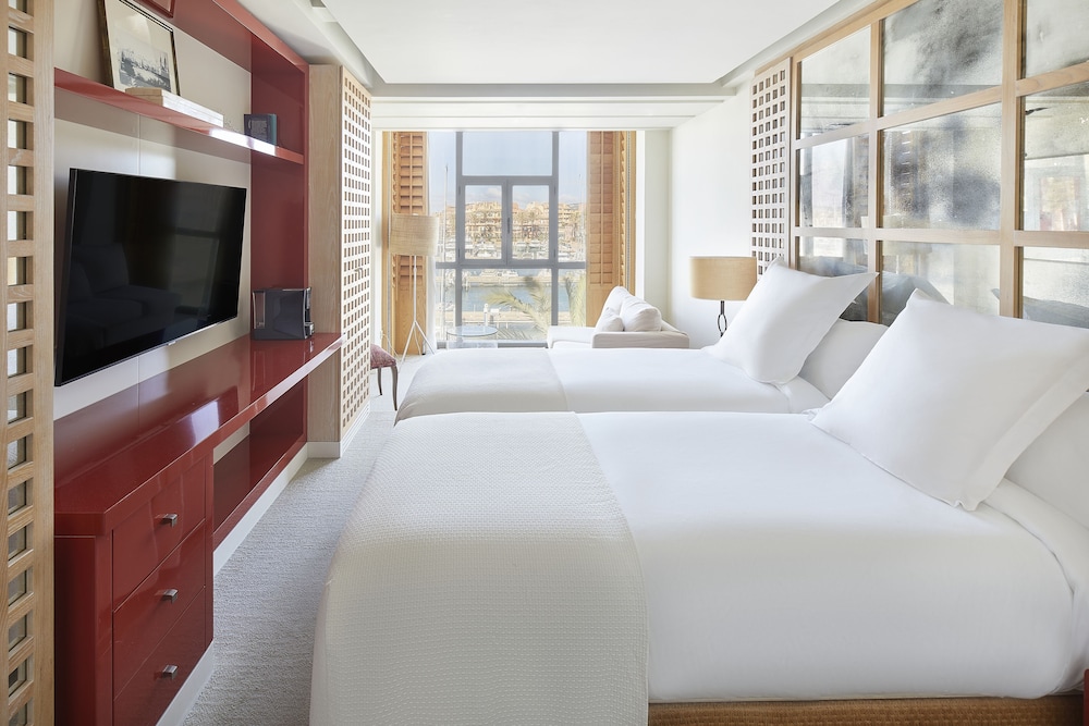 MIM Sotogrande Member of Melia Collection 50/71
