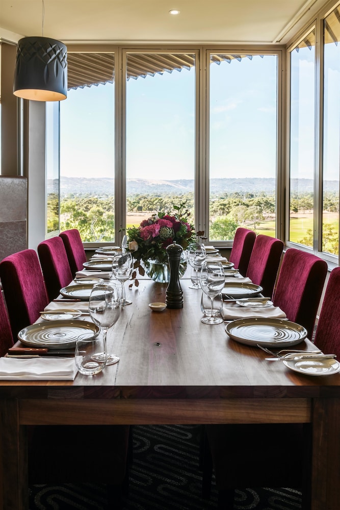 Rydges South Park Adelaide 68/73