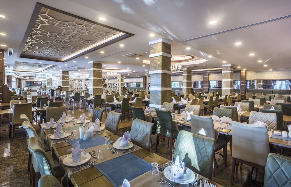 Lonicera Resort And Spa Hotel 31/50
