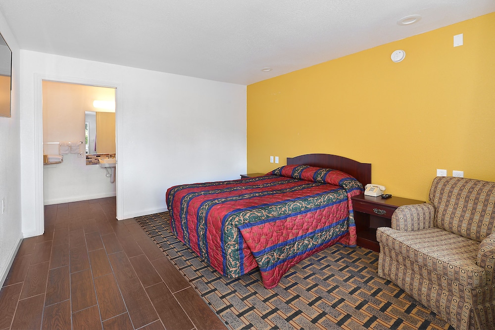 Budget Inn 17/21