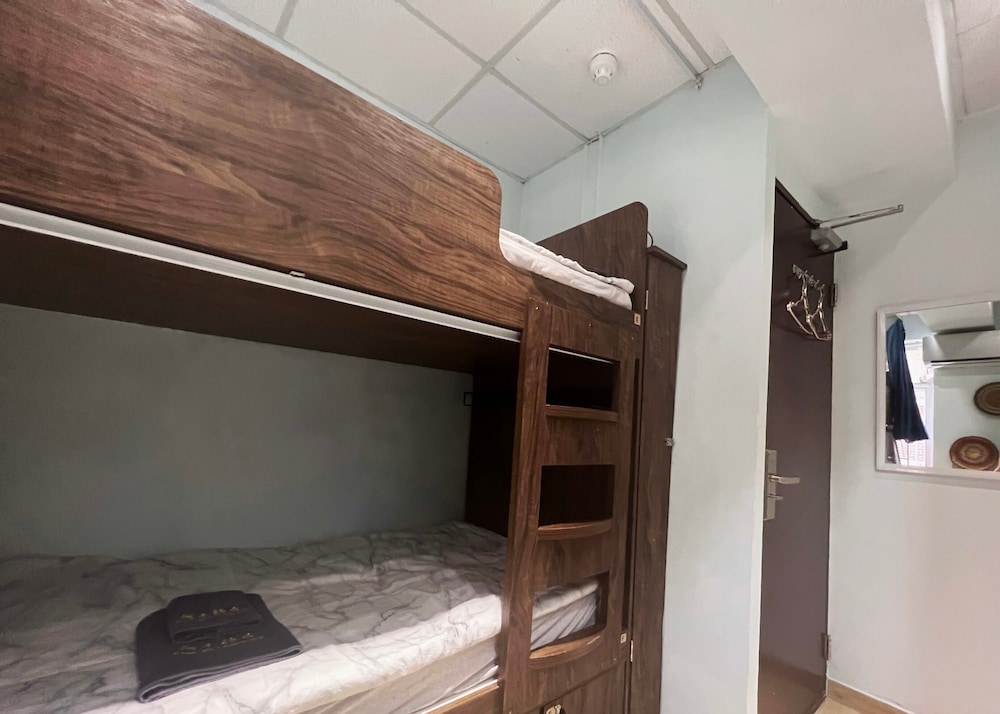 1 Bedroom, Economy, Twin Beds, Bunk Bed, Beach Front, City View