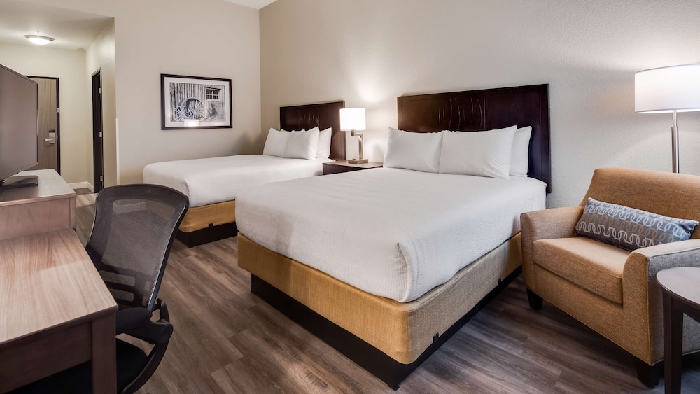 Best Western Plus The Inn At Hells Canyon 15/36