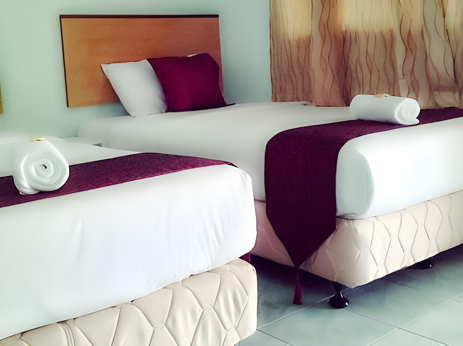 STANDARD, TWIN BEDS