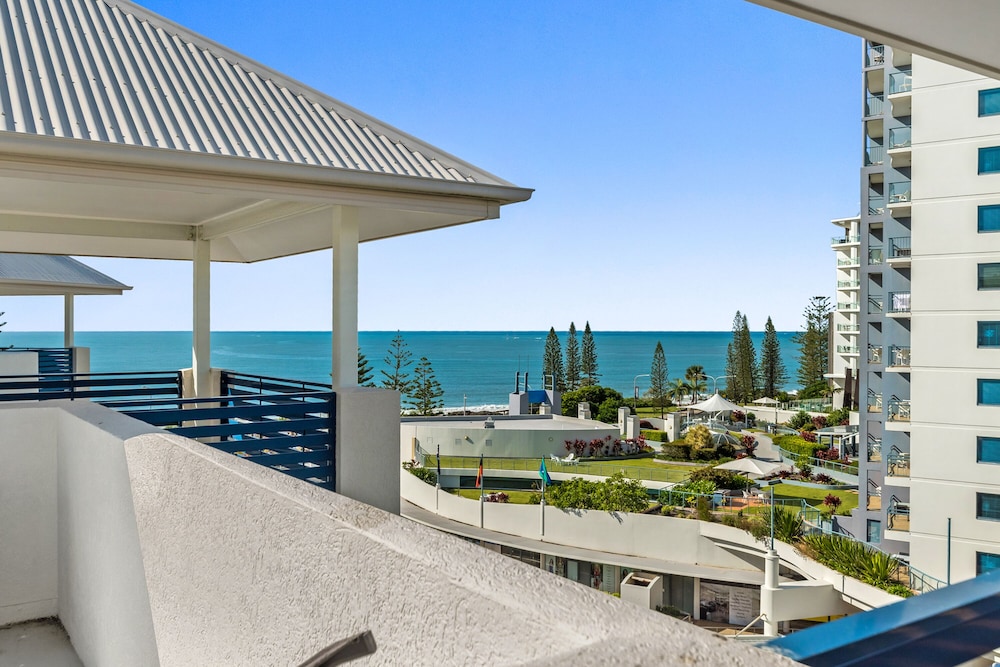 Raffles Mooloolaba 57/70