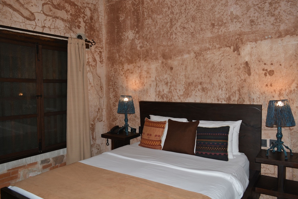 استوديو بسرير كوين، Ciel Luxe Hotels Antigua Guatemala 2/2