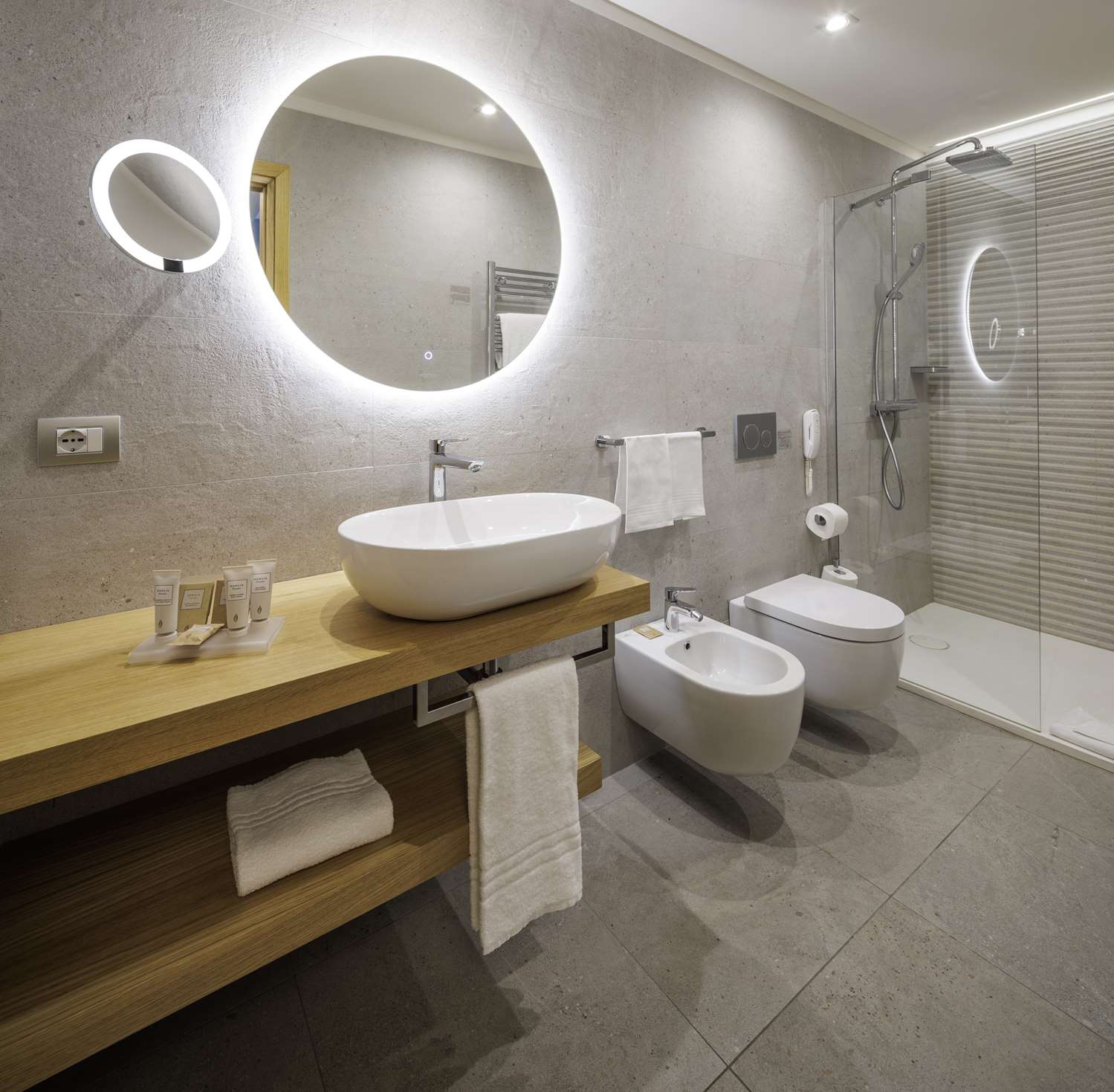 Best Western Plus Executive Hotel And Suites 54/54