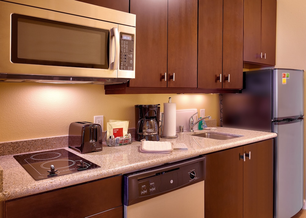استوديو بسريرين كوين لذوي الإعاقة، Towneplace Suites Elko 5/8