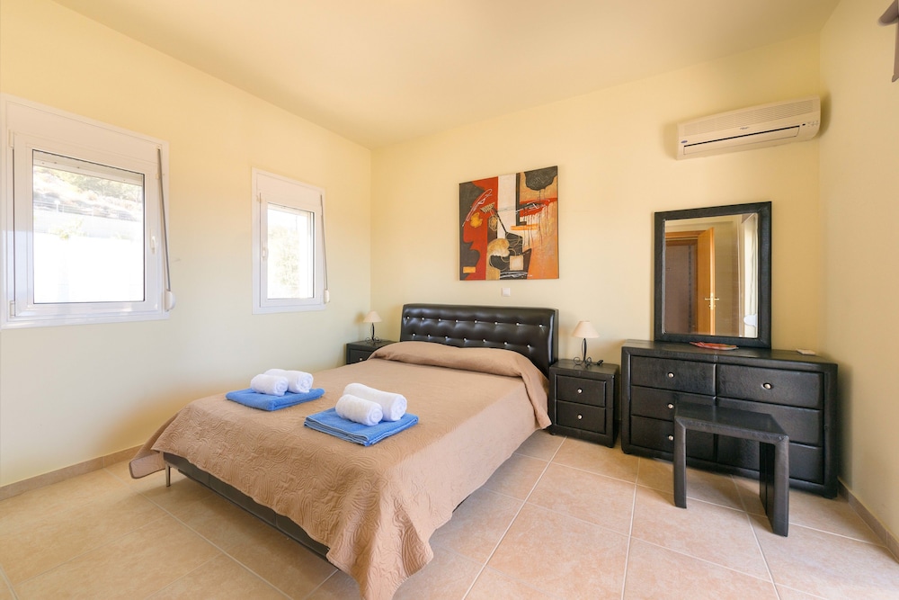 Room at Athoniki Villas, Lindos