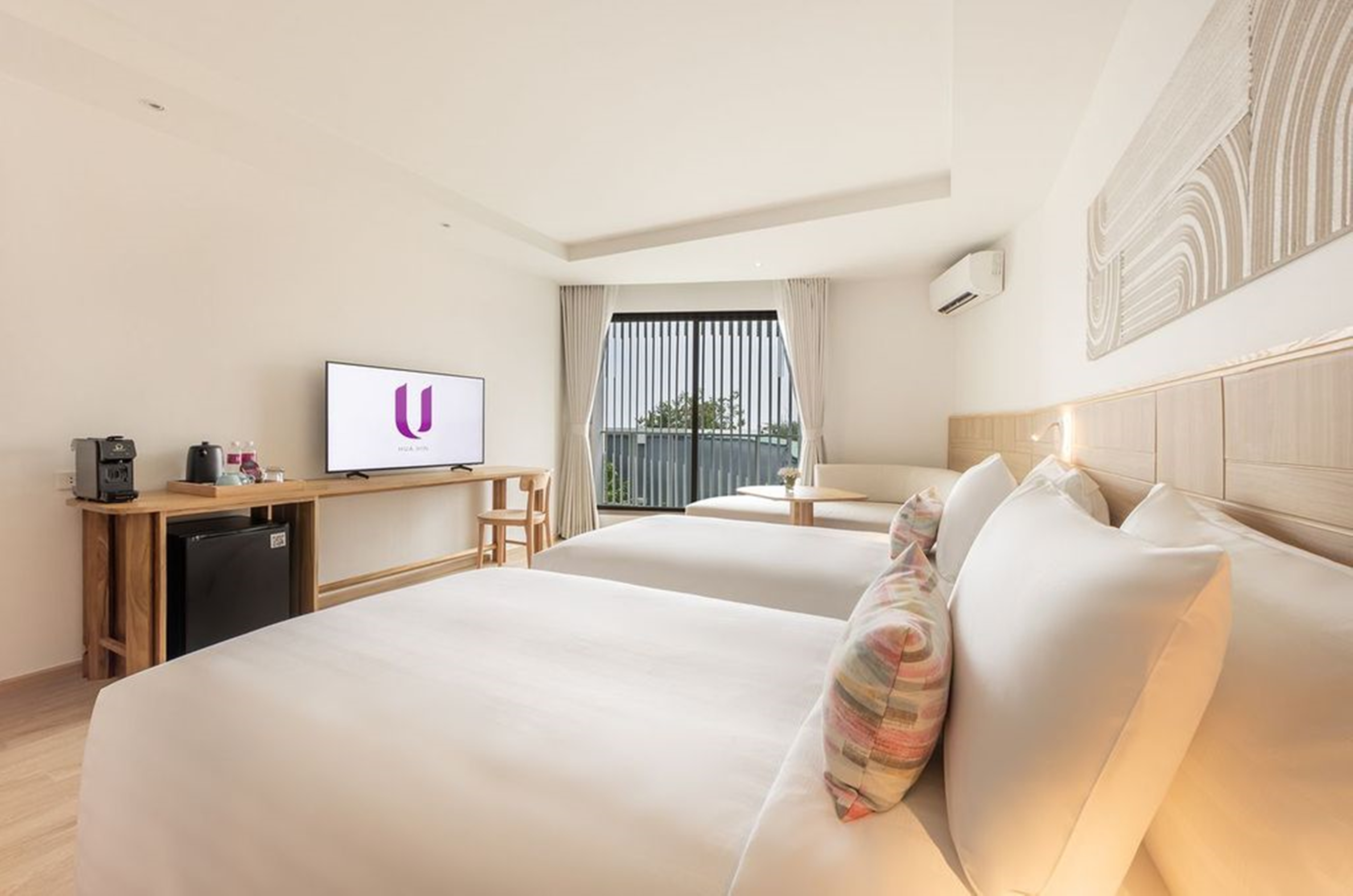 Sea Breeze, Superior, Double or Twin Bed