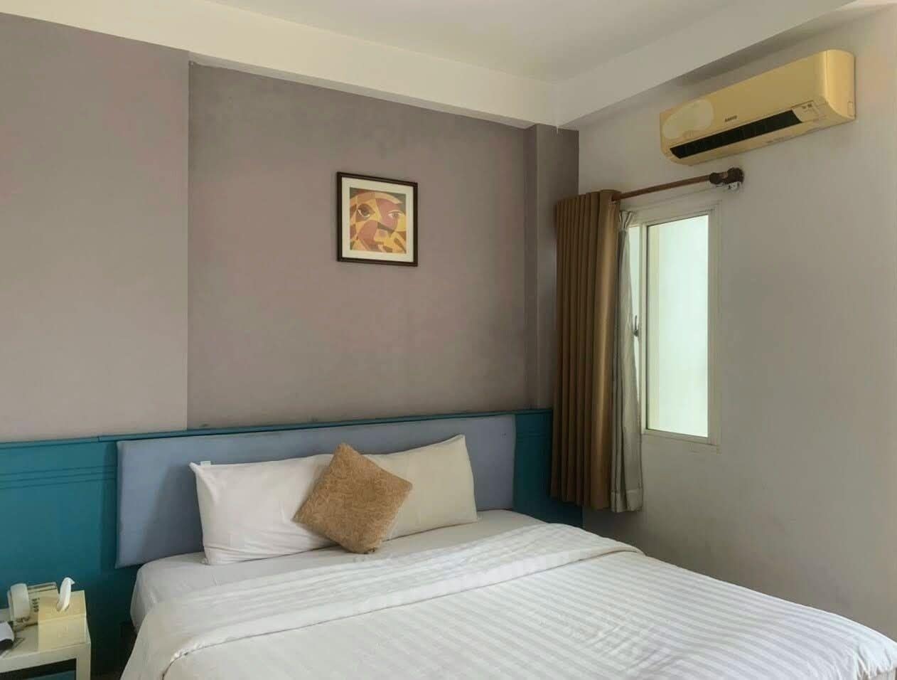 SUPERIOR, DOUBLE BED