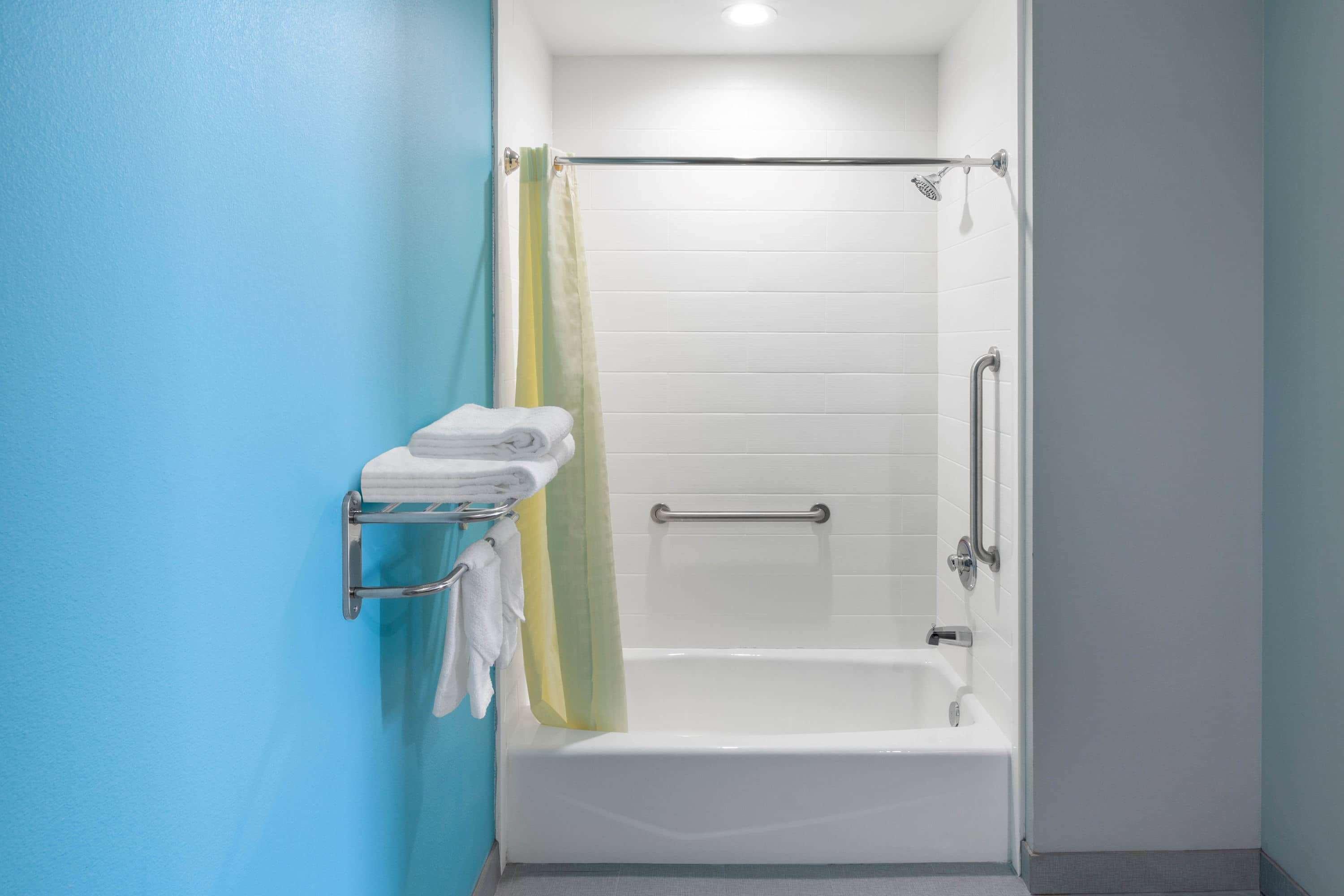 Americas Best Value Inn Houston Willowbrook photo2