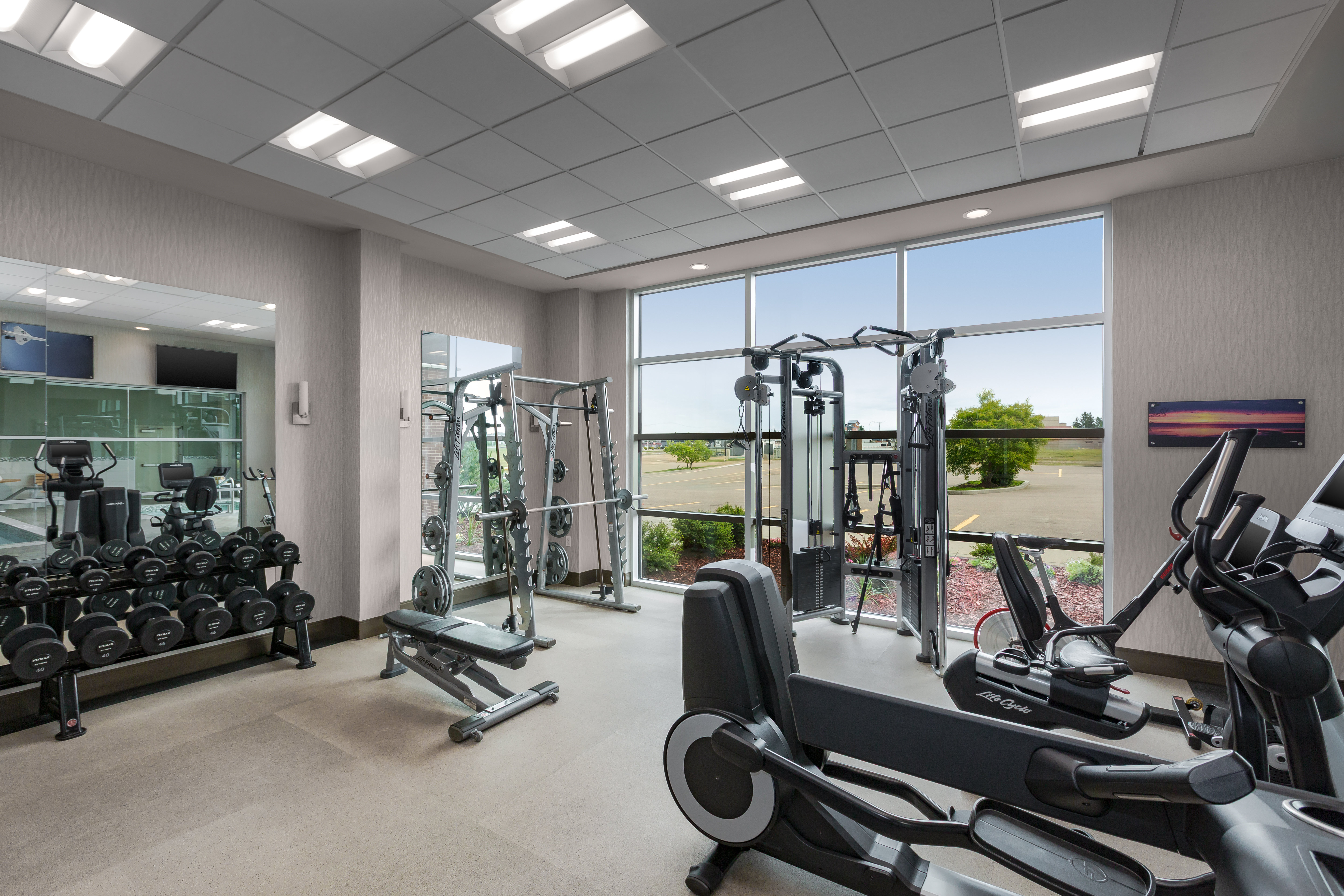 Holiday Inn Express Suites Cold Lake 39/73