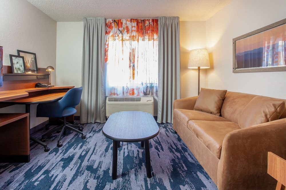 Fairfield Inn Little Rock North 19/26
