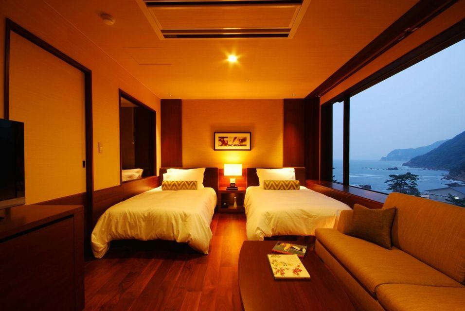 Moderate, Twin Beds, Tatami