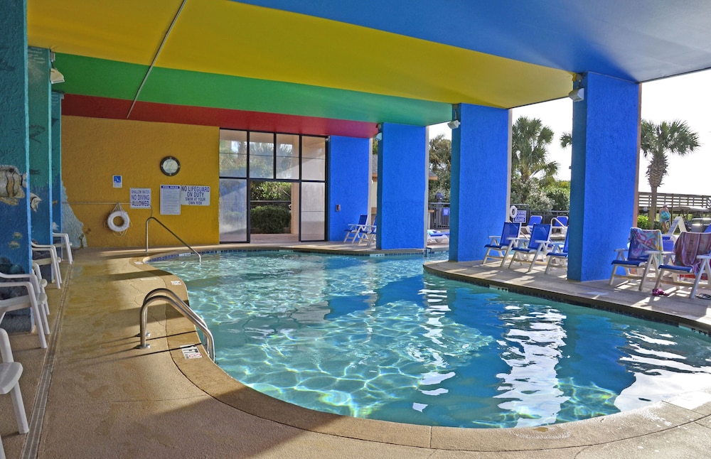 Monterey Bay Suites 6/81