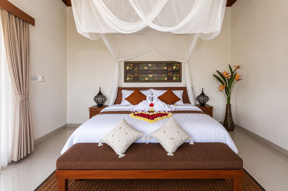 Alosta Luxury Private Villa 8/50