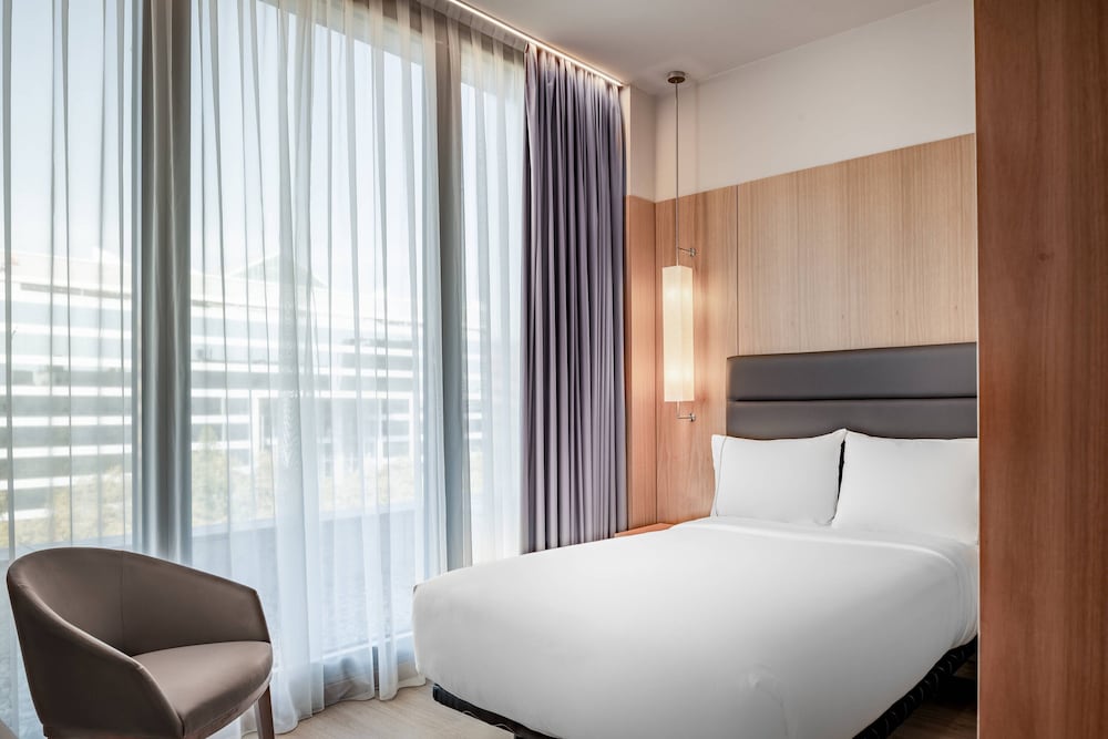 Ac Hotel Diagonal L Illa 11/74